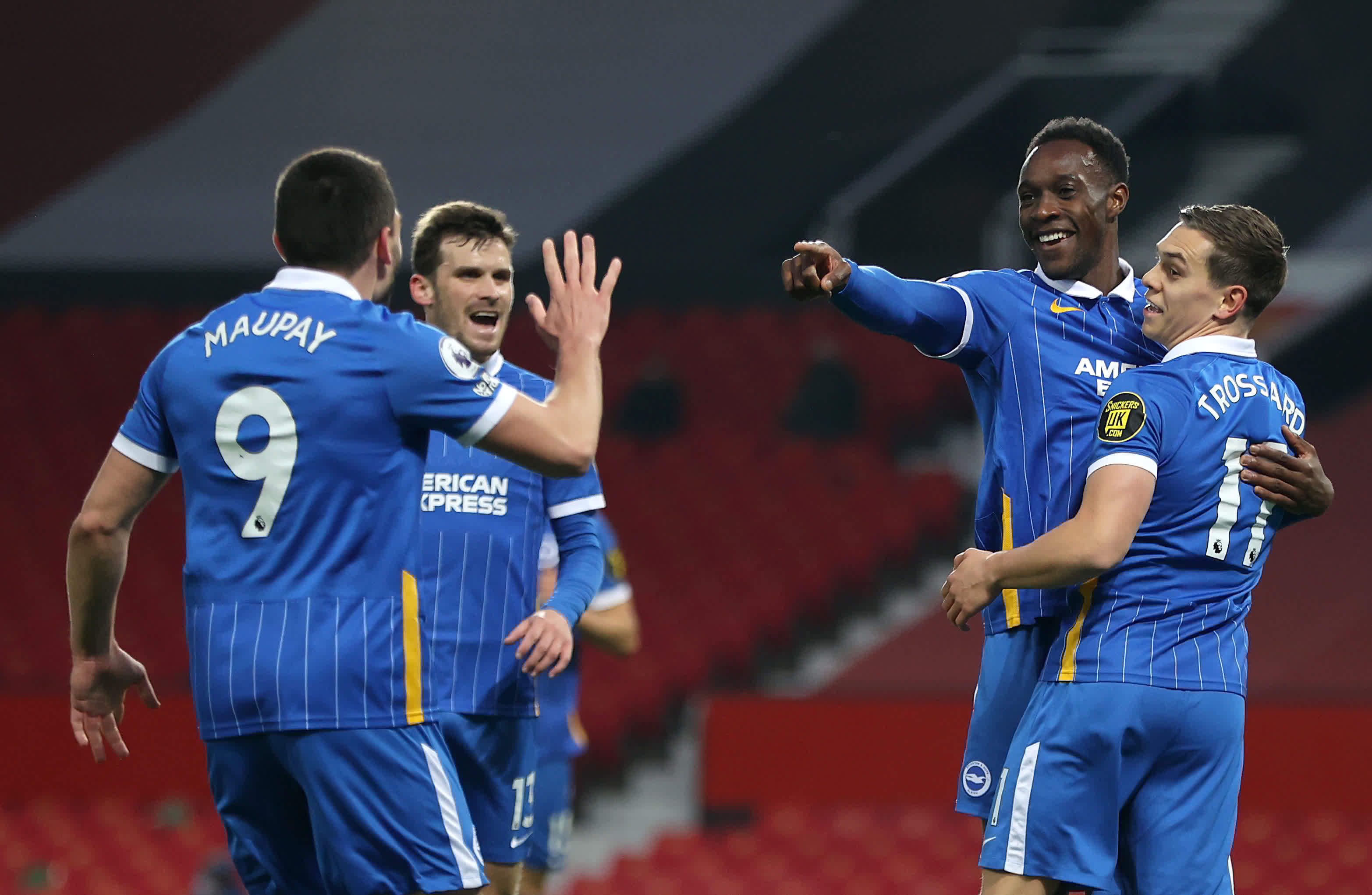 里尼执教生 里尼执教生